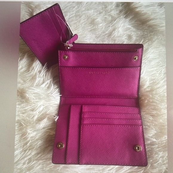 NWT - Michael Kors Card Case Carryall Leather Wallet - Picture 5 of 5